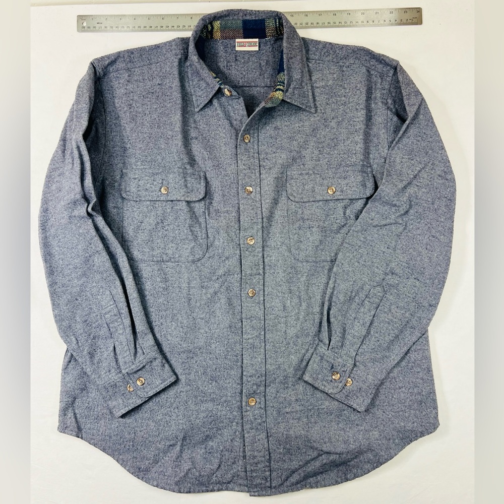 Field & Stream Men’s Blue Flannel Long Sleeve Button Up